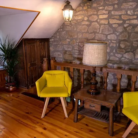 Maison Avec Patio Dans Le Centre Historique *