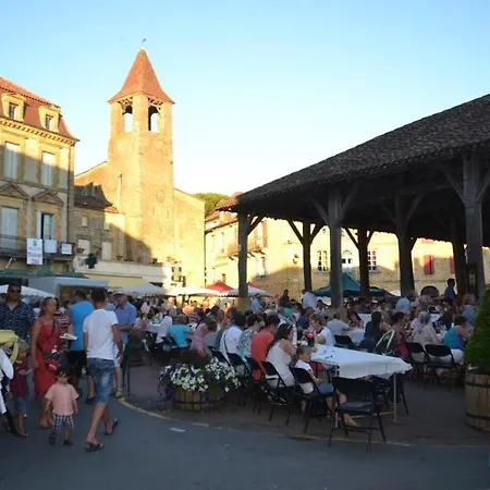 Maison Avec Patio Dans Le Centre Historique بيت للعطل *