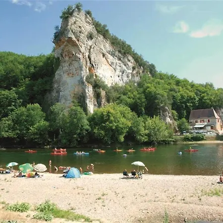 بيت للعطل Maison Avec Patio Dans Le Centre Historique Terrasson