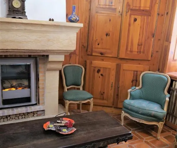 Maison Avec Patio Dans Le Centre Historique