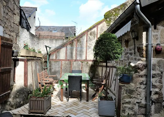Maison Avec Patio Dans Le Centre Historique Ferienhaus