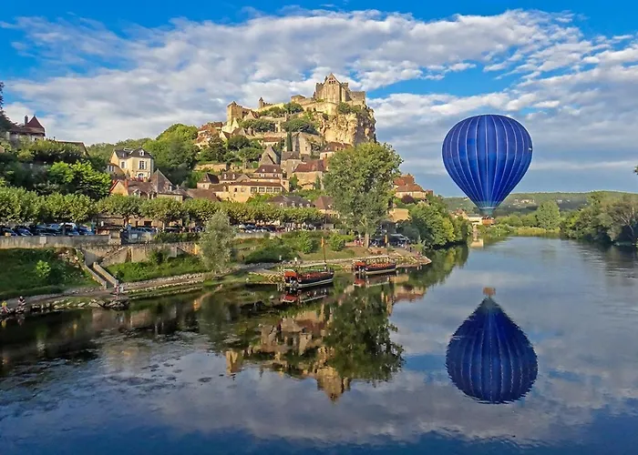 Maison Avec Patio Dans Le Centre Historique Ferienhaus