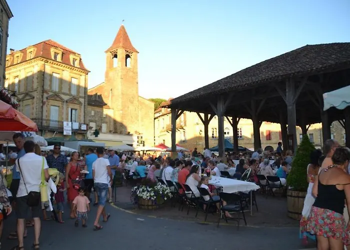 Maison Avec Patio Dans Le Centre Historique Ferienhaus *