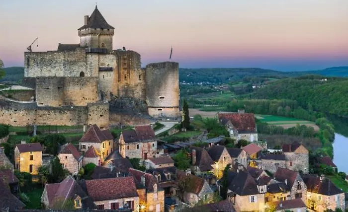 Maison Avec Patio Dans Le Centre Historique